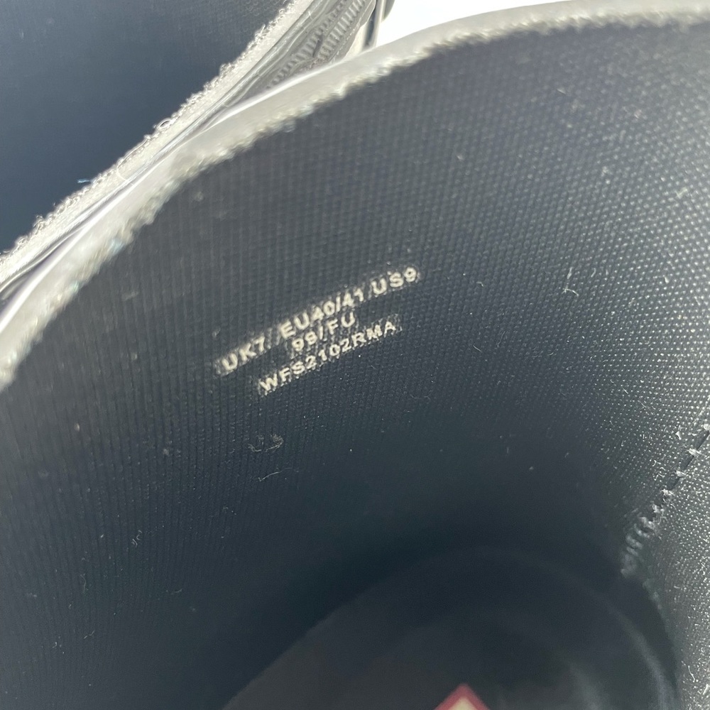 Hunter Black Chelsea Rain Boots - Picture 5 of 6